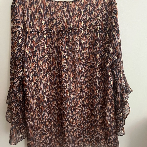 Vince Camuto Colorful Animal Print Blouse - Picture 3 of 5